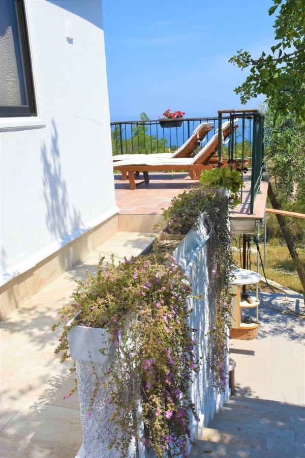Philip'S Holiday House 尼奥克瑞奥 外观 照片
